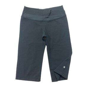 LULULEMON Astro Crop Capri 6 Black V Waist Low Rise Athleisure Yoga Core Pilates